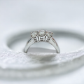 Anello trilogy da Donna con diamanti