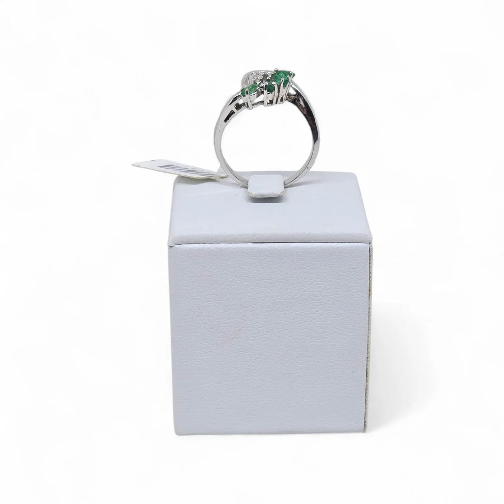 Anello donna in oro bianco con Diamanti e Smeraldi