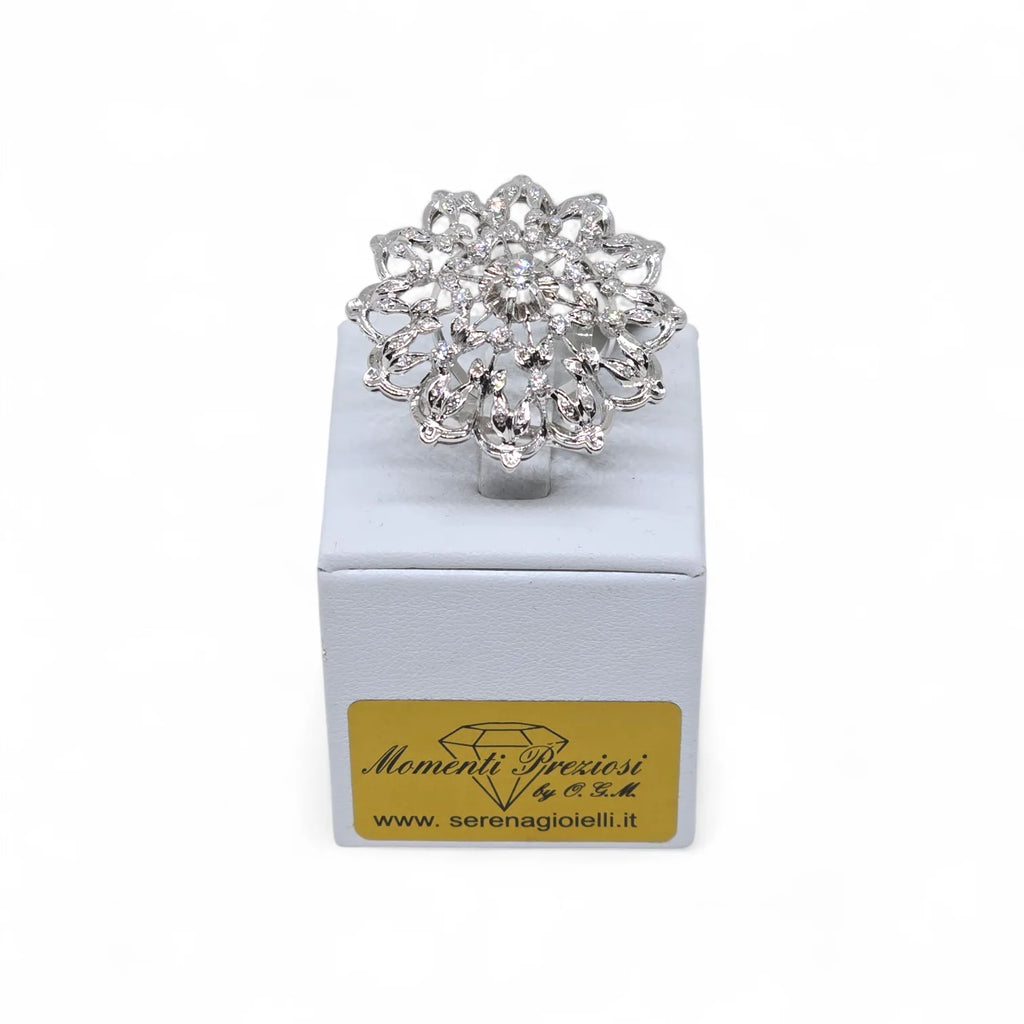 Luxuriöser 18k Weißgold-Solitärring mit Diamanten