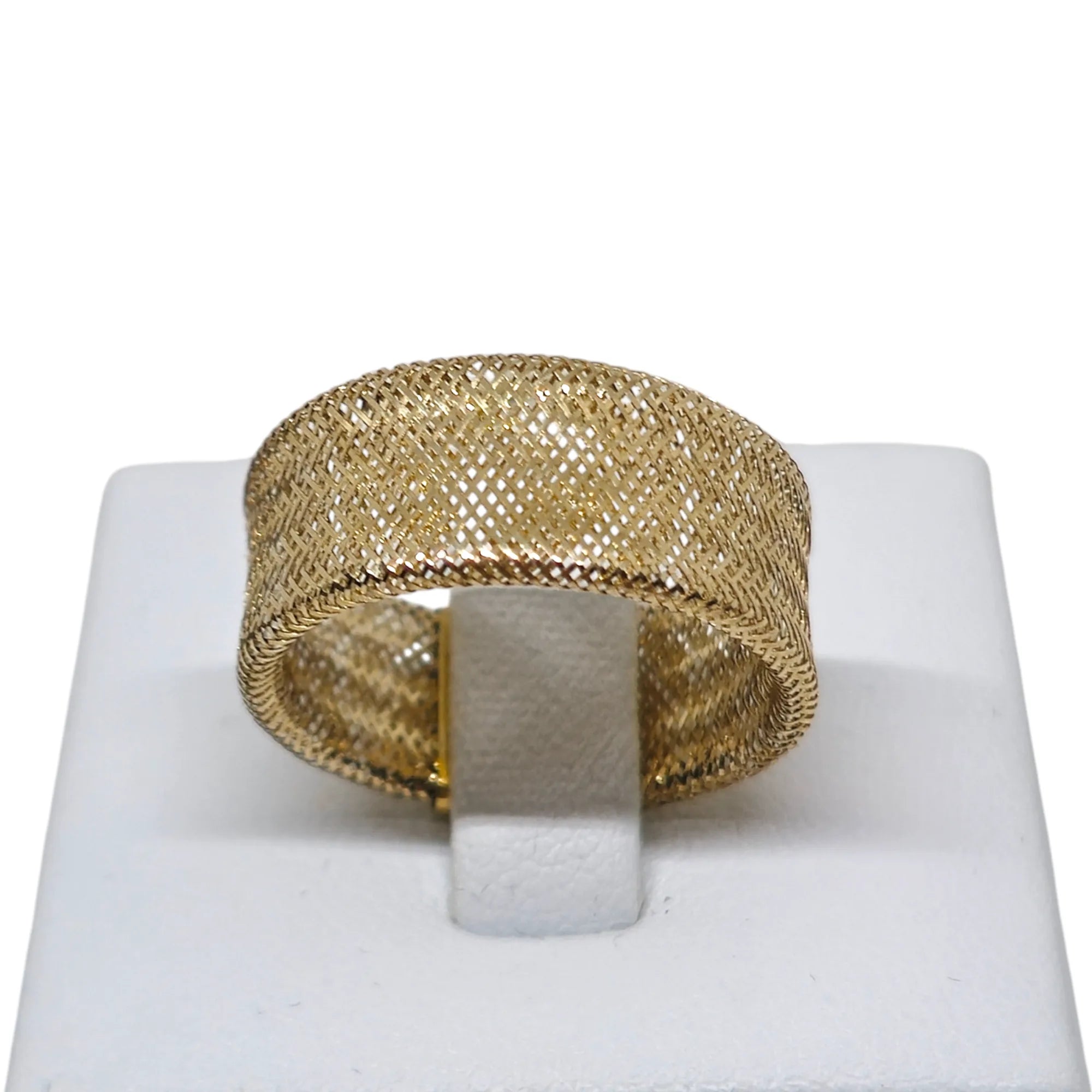 iGold Ring aus 9 Karat Gold – schlichte und raffinierte Eleganz