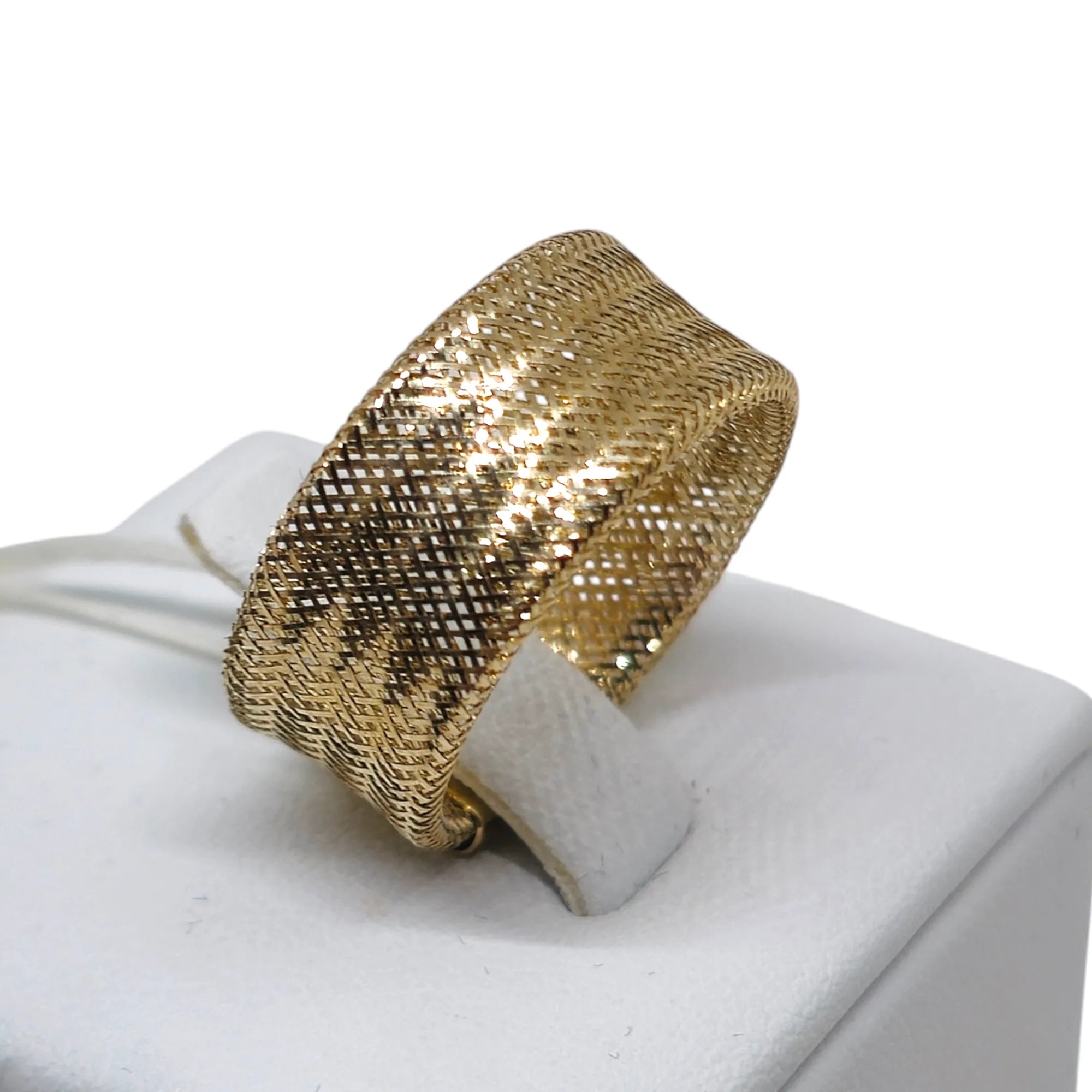 iGold Ring aus 9 Karat Gold – schlichte und raffinierte Eleganz