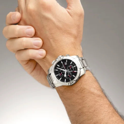 Orologio Festina Timeless Chronograph F20704/3 con quadrante nero e cinturino in acciaio inossidabile