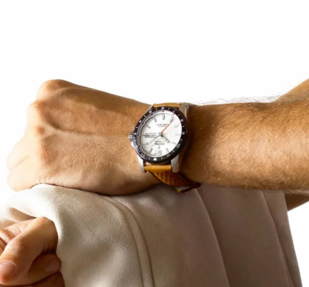 Orologio Uomo Festina Titanium F20699/1 - Eleganza e Leggerezza