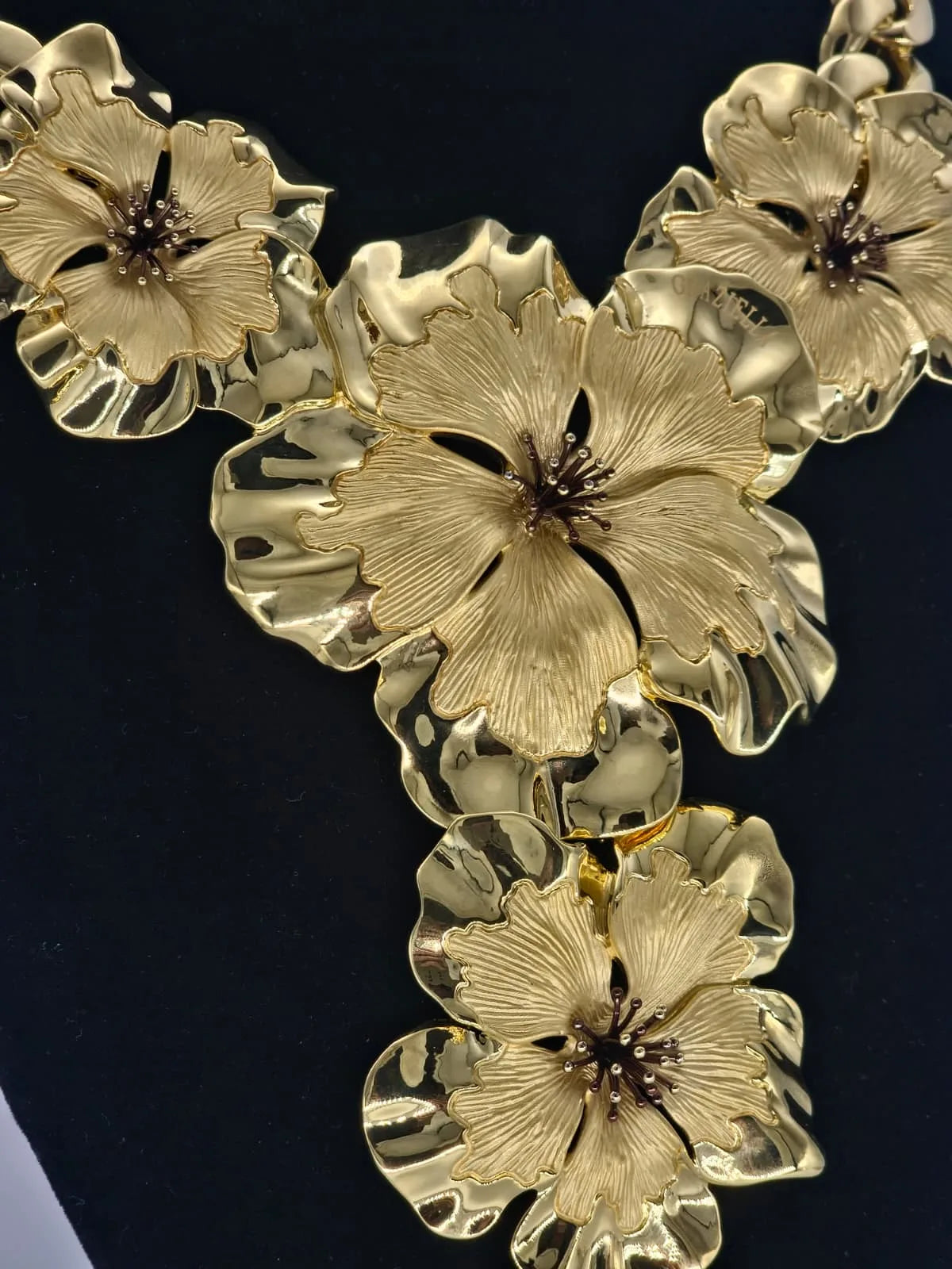 Set fiore grande in oro giallo 18 carati