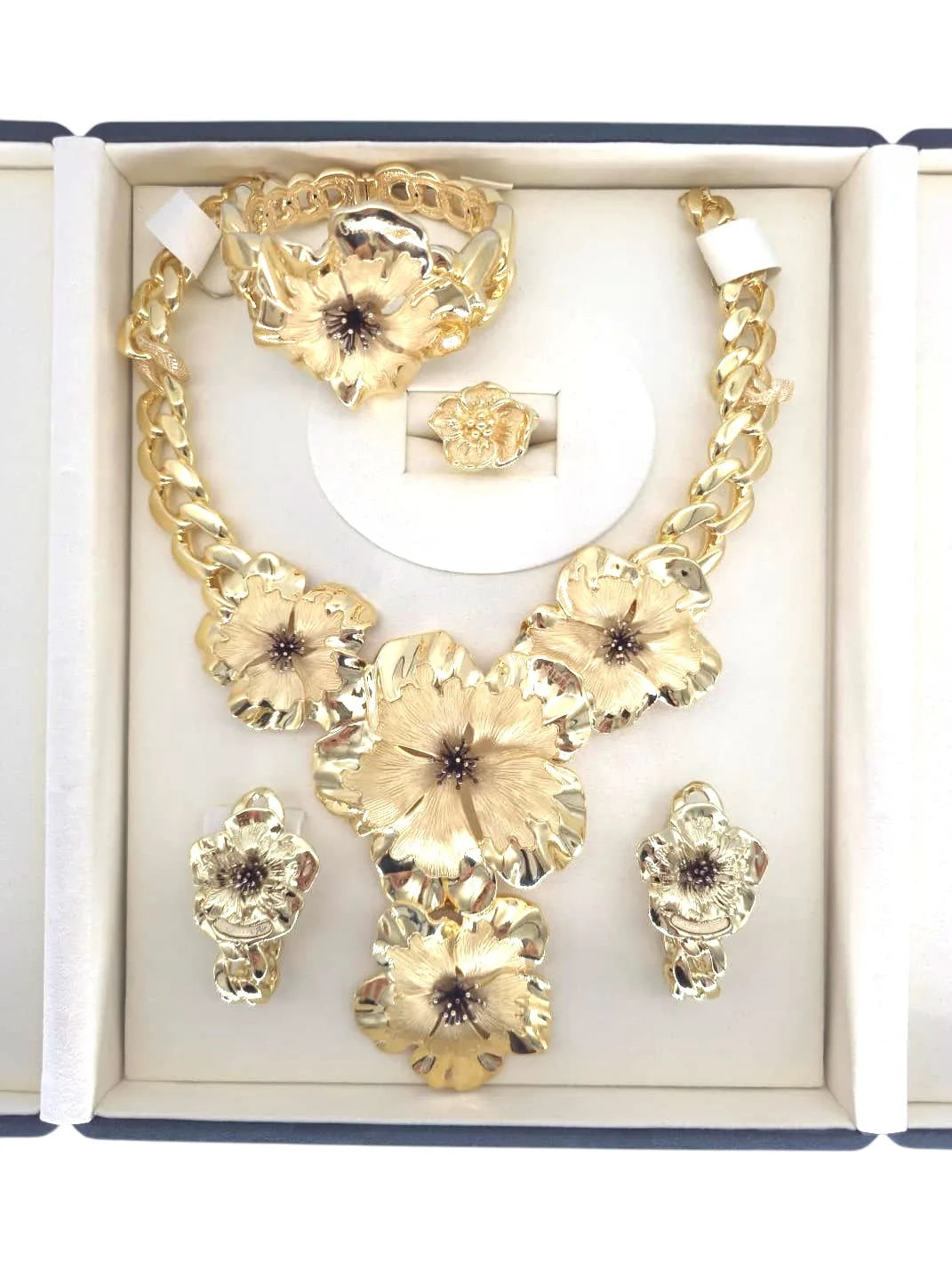 Set fiore grande in oro giallo 18 carati