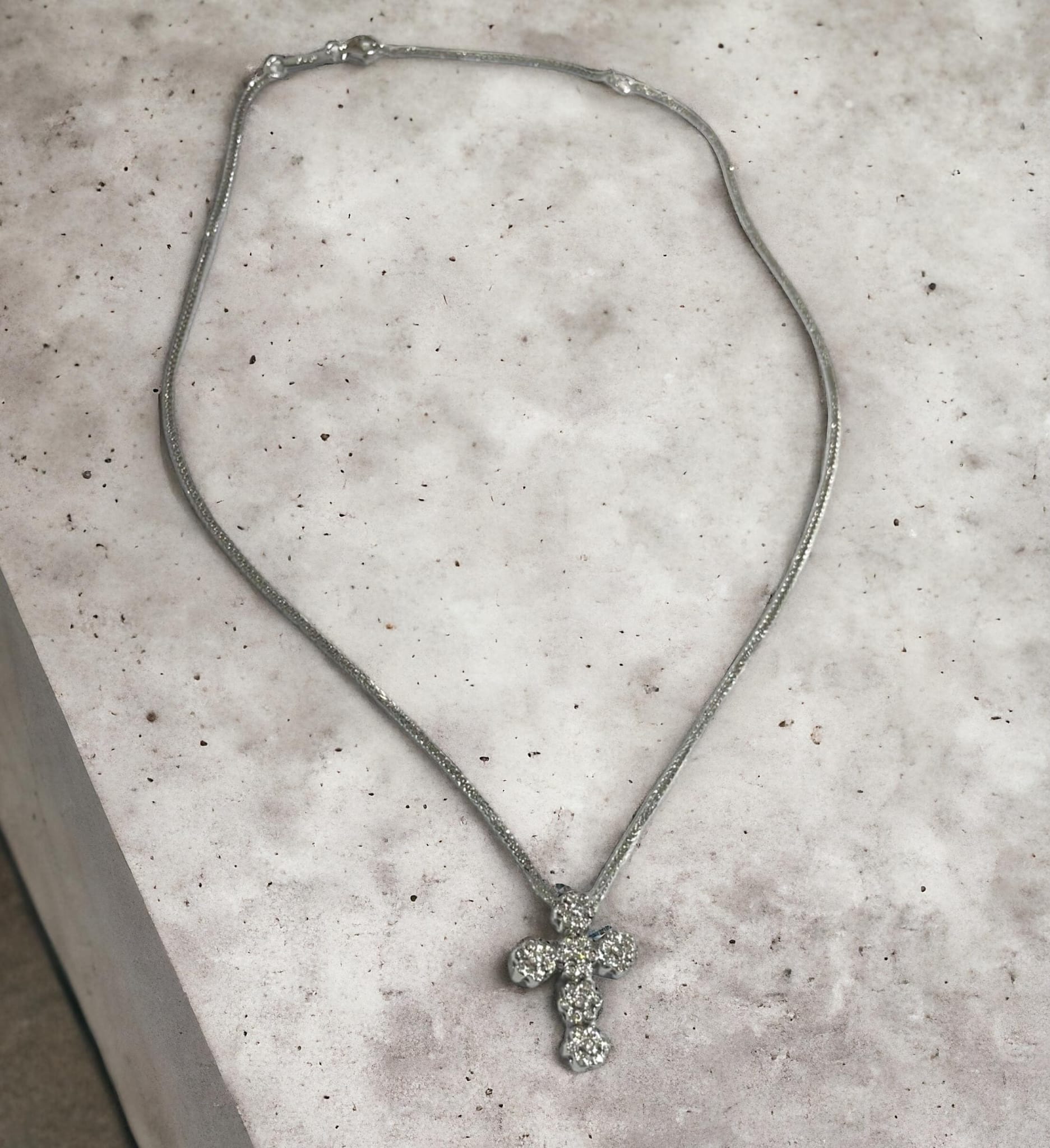 Collana con Croce di diamanti chic 0,42 g color