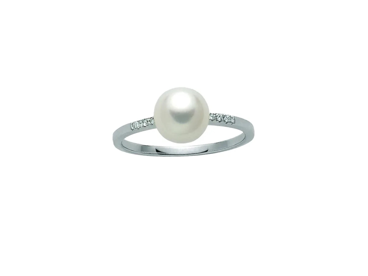 Yukiko Ring aus 9 Karat Weißgold mit Naturperlen