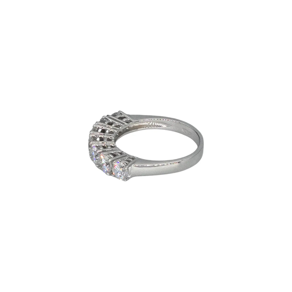 Damenring Eternity in 18 Karat Gold mit Diamanten