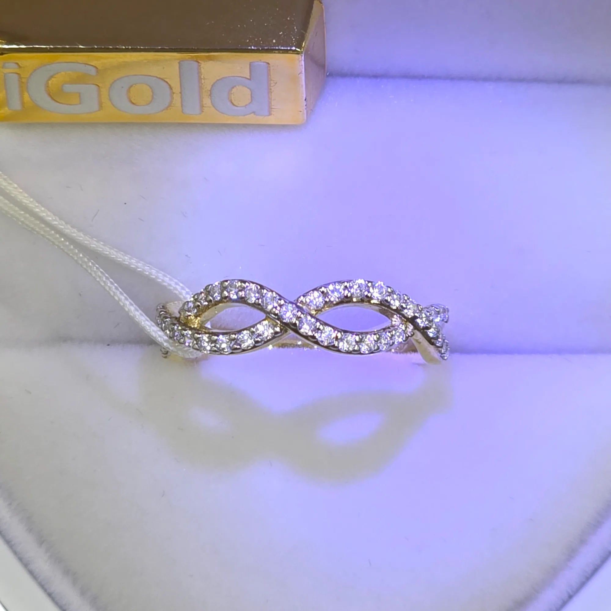 Anello donna oro giallo 9 carati con zirconi bianchi Igold