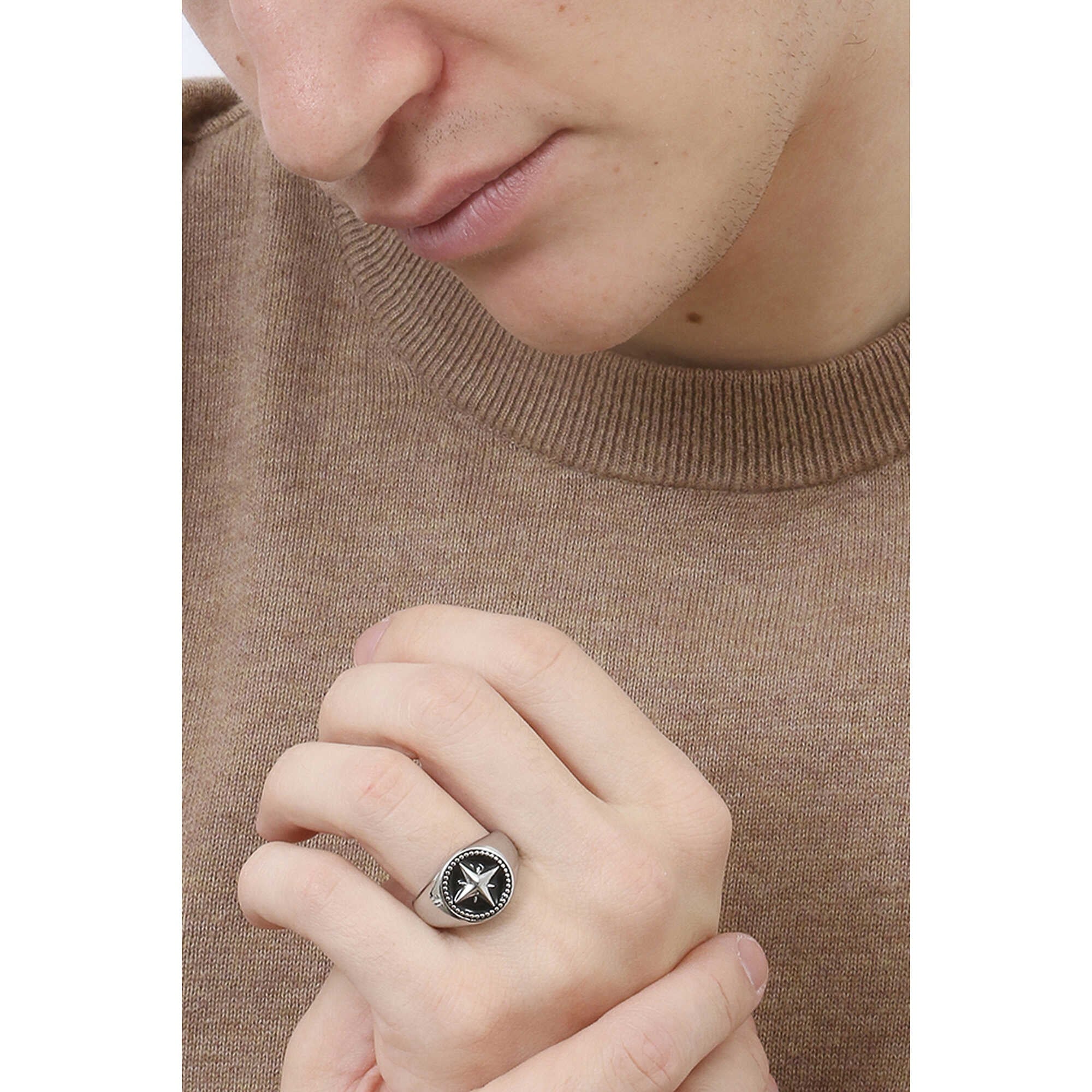 Herrenring Luca Barra Schmuck emailliert schwarz aus Edelstahl mit Windrose an167