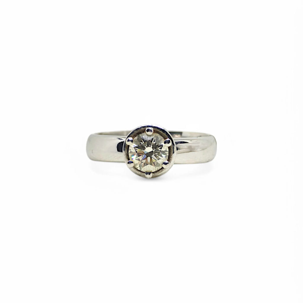 Anello donna oro bianco e diamante fidanzamento Solitario