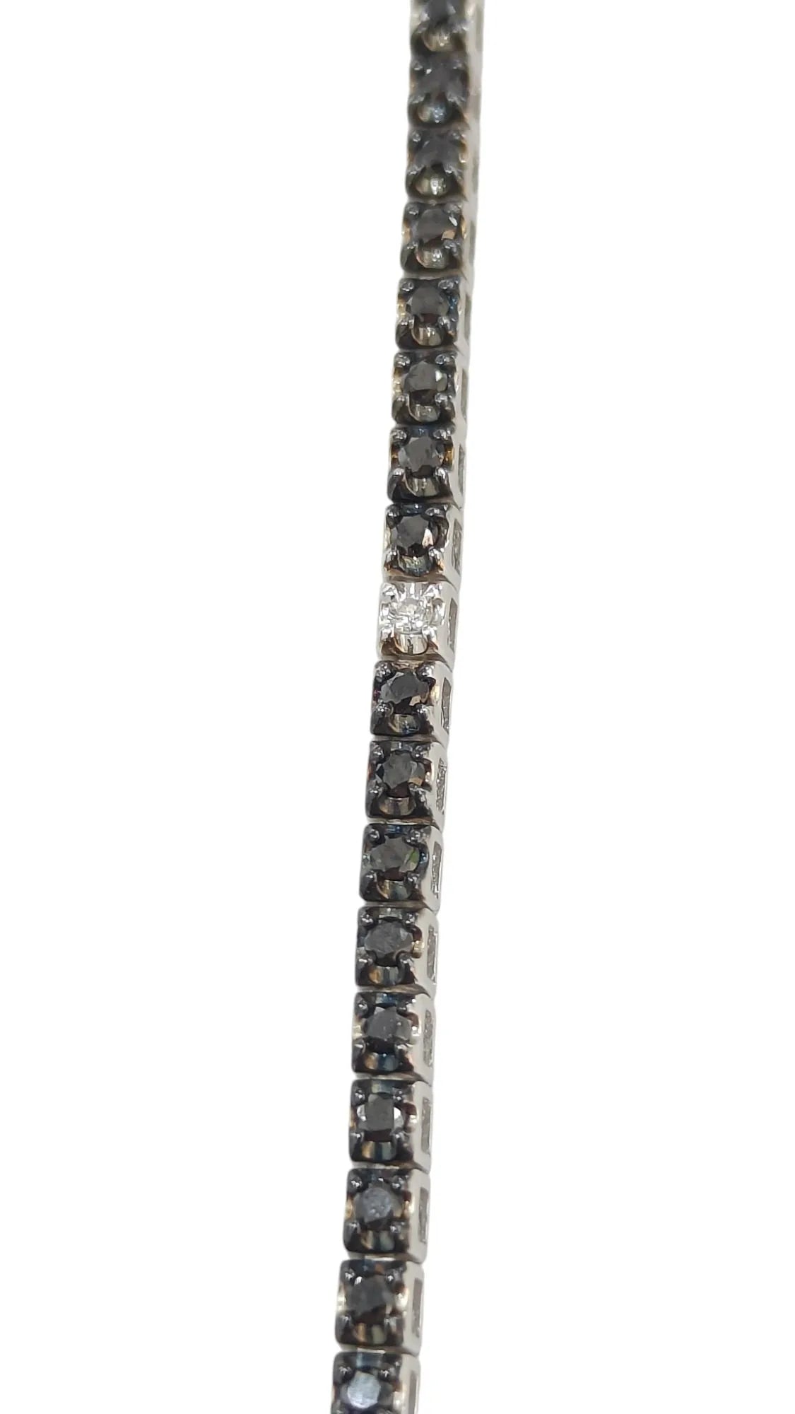 Bracciale tennis in oro bianco 18 carati e diamanti neri e bianchi 19 cm