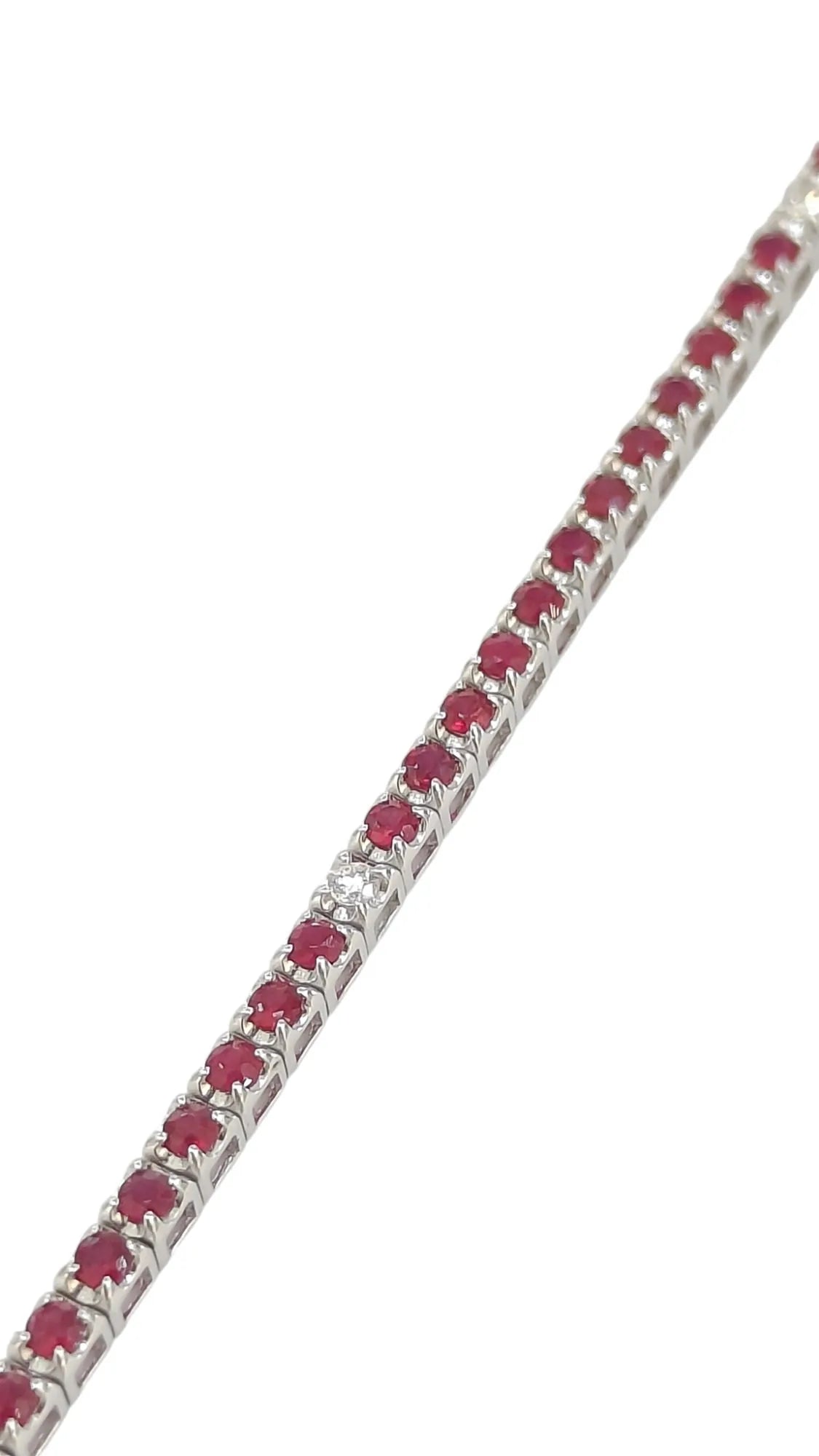 Bracciale tennis in oro bianco 18 carati e rubini rossi 18 cm