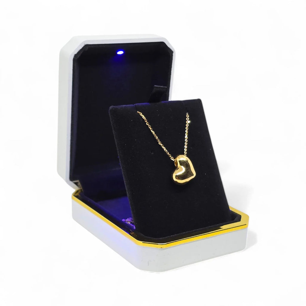 Damenhalskette aus 18 Karat Gelbgold mit Herzanhänger aus Gold