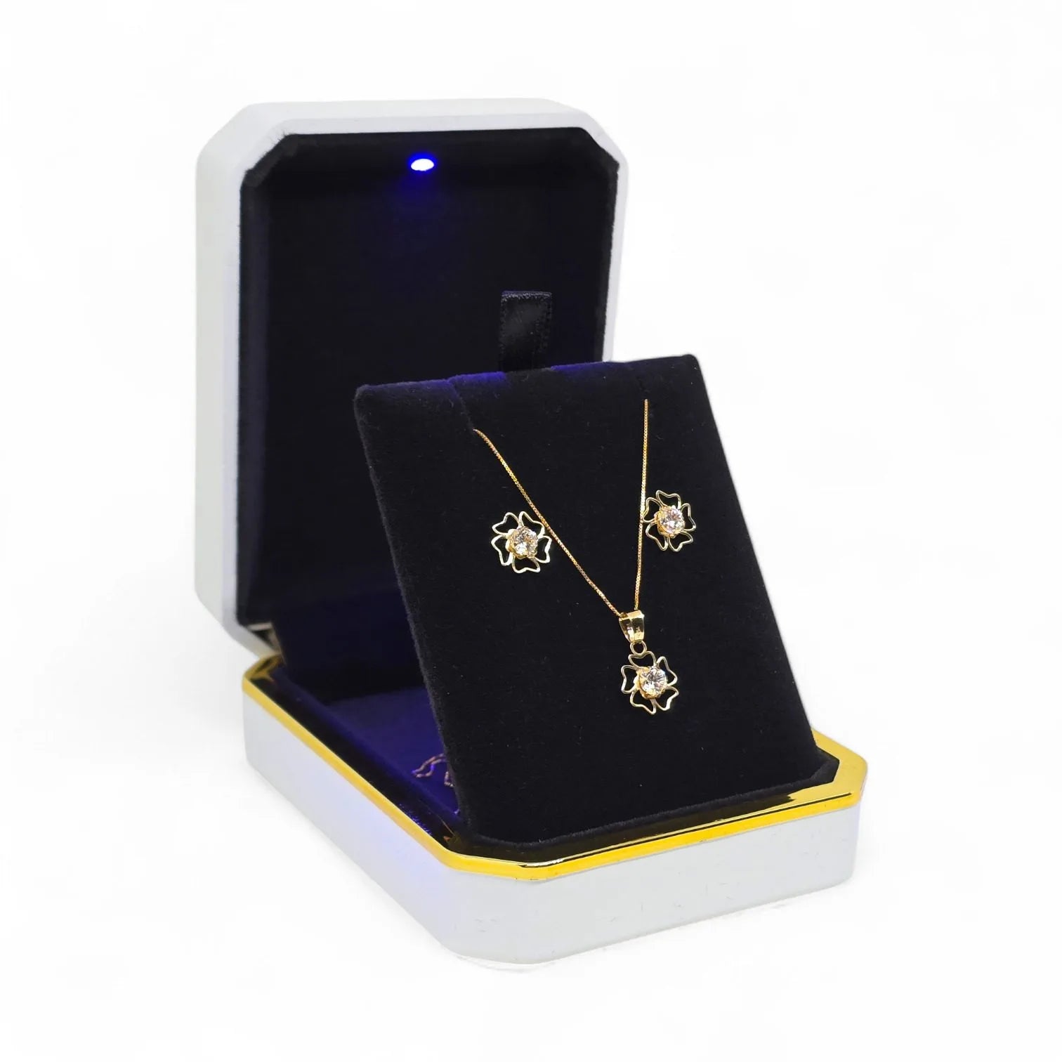 Completo donna / bambina collana e orecchini fiore in oro giallo 18 kt