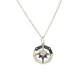 Herrenhalskette aus Weißgold mit Windrose und Diamant