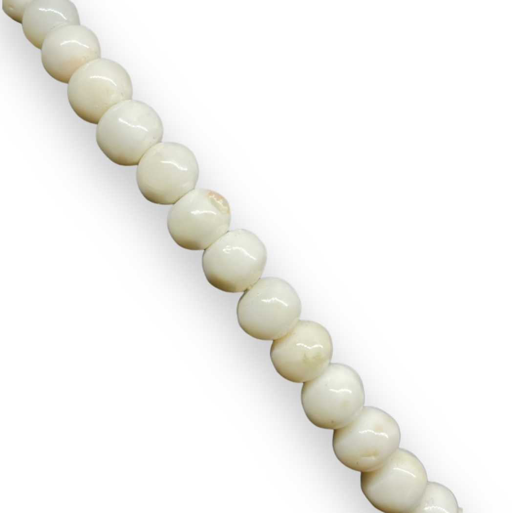 Collana con pietre di corallo rosa 17mm-0,6mm con chiusura in Oro 750 18KT