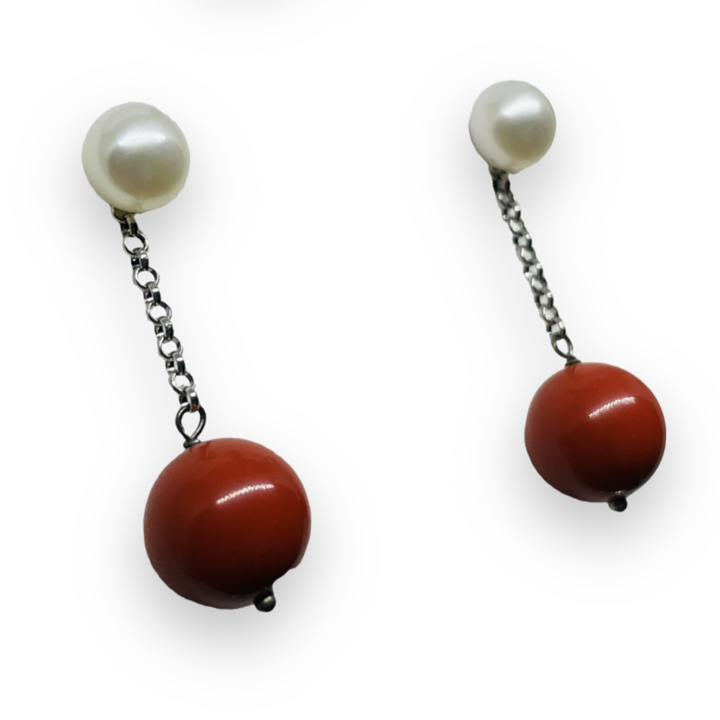 Orecchini in corallo rosso con perla bianca PER2068Y