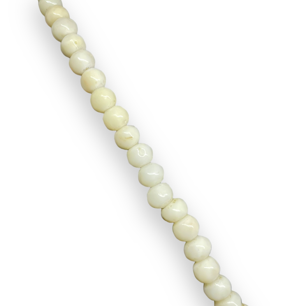 Collana con pietre di corallo rosa 6mm con chiusura in Oro 750 18KT