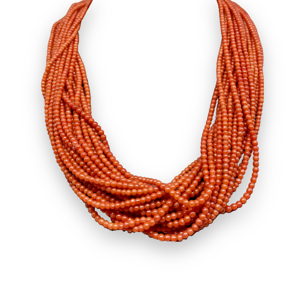 Collana con 20 fili di corallo rosso con chiusura particolare in Oro 750 18 KT (0,3mm)