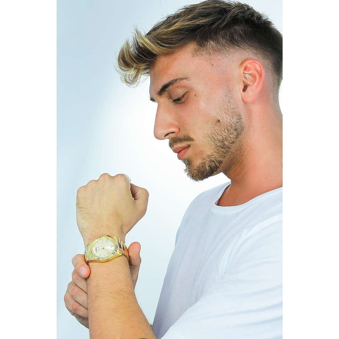 Orologio solo tempo uomo in acciaio dorato e datario Guess GW0265G2