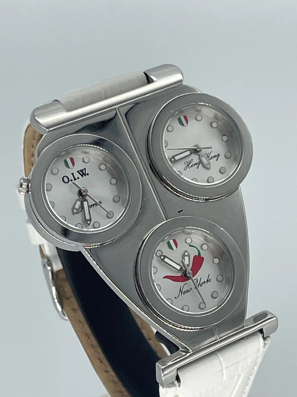 Orologio uomo solo tempo con 3 quadranti per fuso orario Roma - New York - Hong Kong