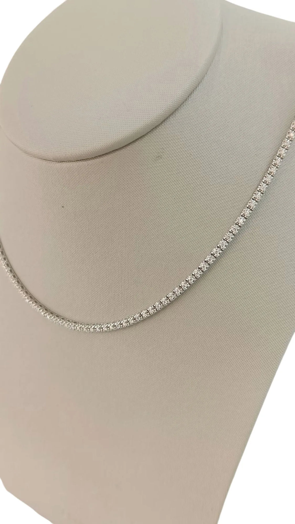 Damen-Tenniskette, geradlinig, aus 18 Karat Weißgold mit Diamanten