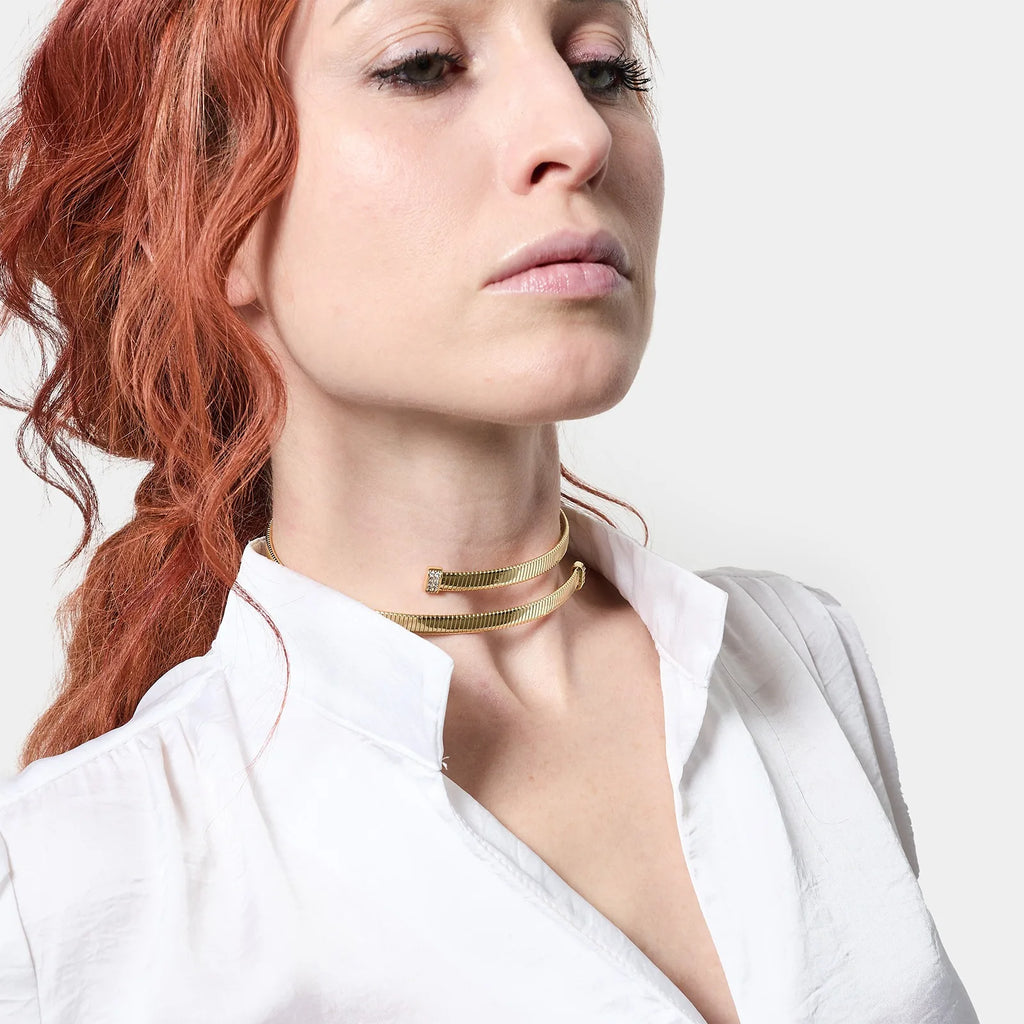 Collana donna Unoaerre tubogas con zirconi in bronzo dorato 2681
